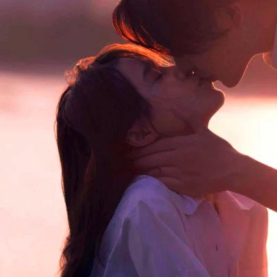 2023最潮情侣头像双人(优选20张)