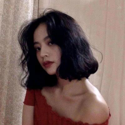 能被一眼注意到的微信头像女(共26张)