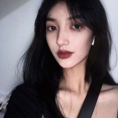 能被一眼注意到的微信头像女(共26张)