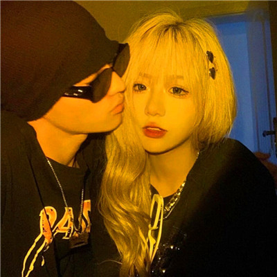 好看的不易撞双人情侣头像真人(优选22张)