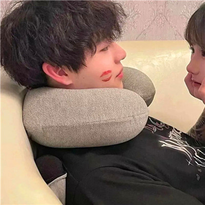 好看的不易撞双人情侣头像真人(优选22张)