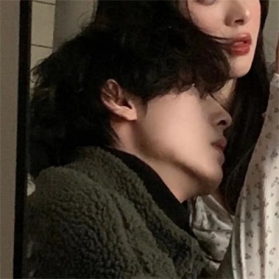 好看的不易撞双人情侣头像可爱(20张)