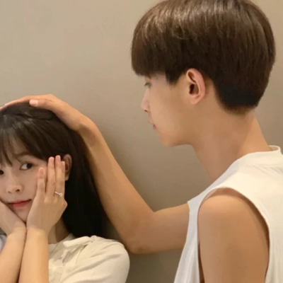 高级感十足的情侣头像可爱(优选22张)