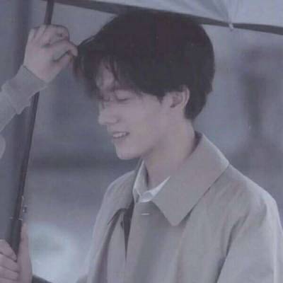 甜到爆的情侣头像一对(优选20张)