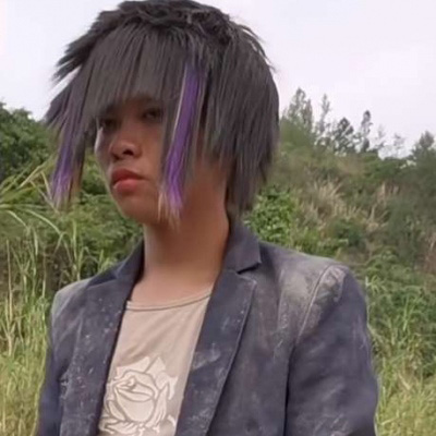 史上最欠揍的头像真人(精选18张)