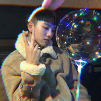 吸引寂寞女人的微信头像(共20张)