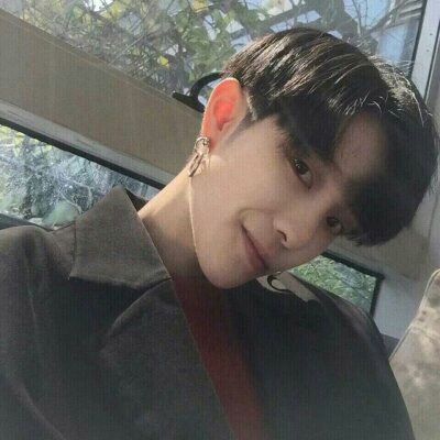 吸引寂寞女人的微信头像(共20张)