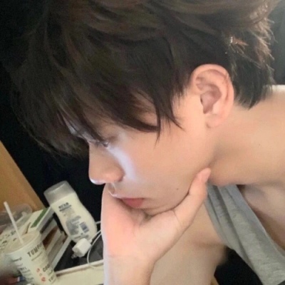 吸引妇女添加的男头像(优选22张)