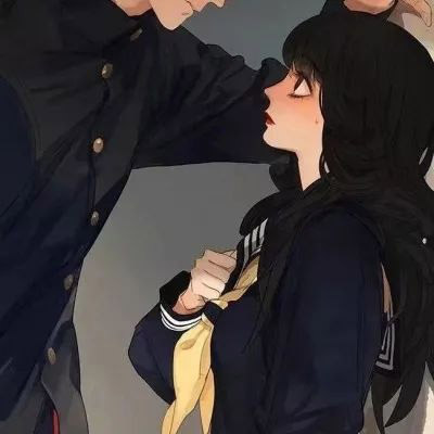 超甜的情侣头像一人一半可爱(共20张)