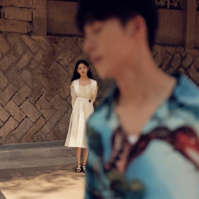 情侣头像酷酷帅帅拽的一男一女图片(优选22张)