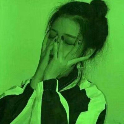 情头一男一女高冷一左一右(精选18张)