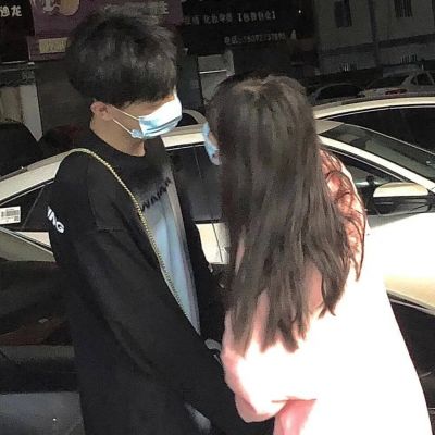 永远不撞的情侣头像一左一右(优选20张)