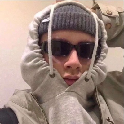 永远不撞的情侣头像不明显(16张)