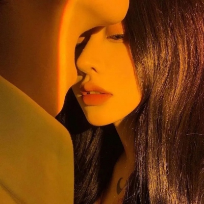 不易撞的神仙情侣头像(优选16张)