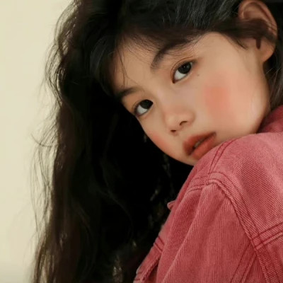 2023最新韩版个性网女生头像(精选24张)