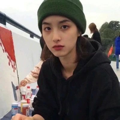 2023最新韩版个性网女生头像(精选24张)