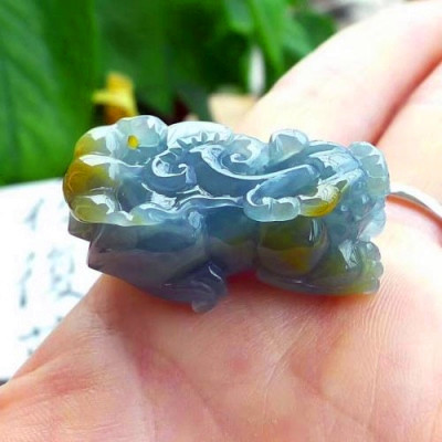 男人最招财的微信头像(共22张)