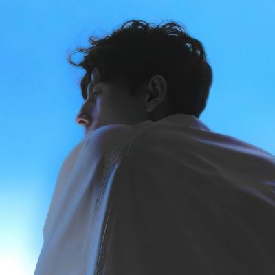 唯美帅气2023小清新背影男生头像图片(优选20张)