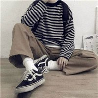 2023年最新男生背影头像(精选20张)