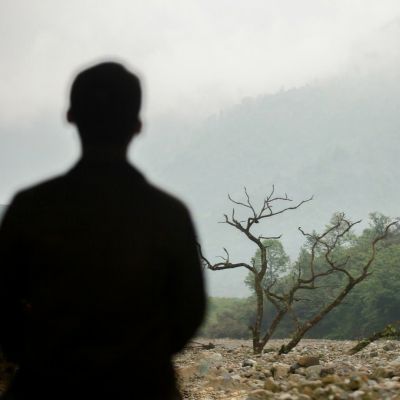 2023年最新男生背影头像(精选20张)