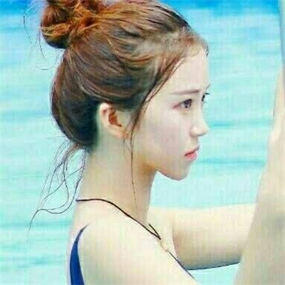 甜美丸子头的女生头像(精选22张)