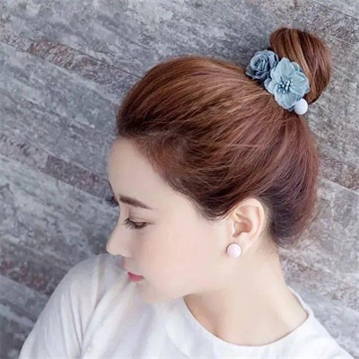 甜美丸子头的女生头像(精选22张)