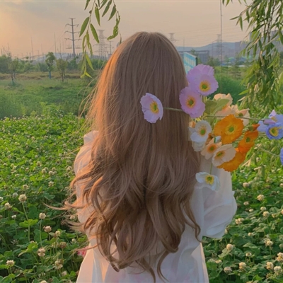 有气质的漂亮女孩头像图片(精选20张)