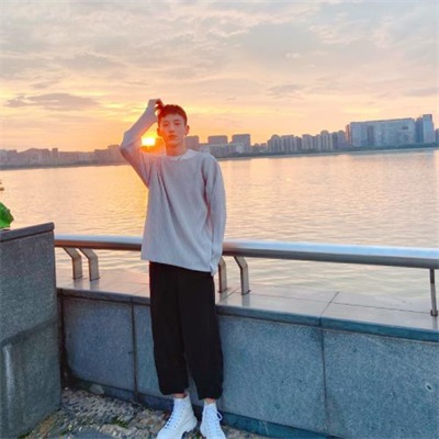 独一无二微信情侣头像图片(优选24张)