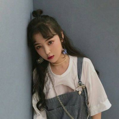 丸子头个性女生头像(优选20张)