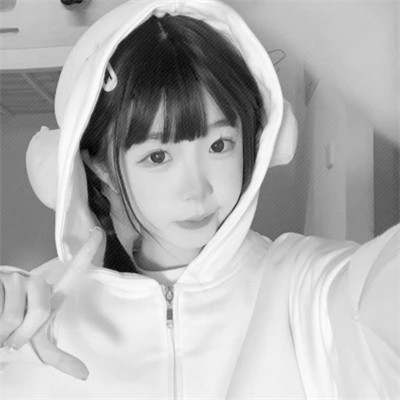 黑白女生头像可爱头像(精选22张)