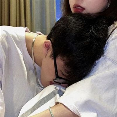 独一无二微信情侣头像图片(优选24张)