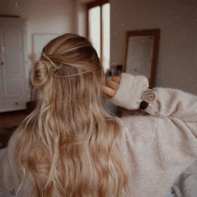 女生唯美背影意境头像图片(共24张)