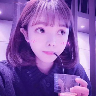 梦幻冰紫色星空少女头像(18张)