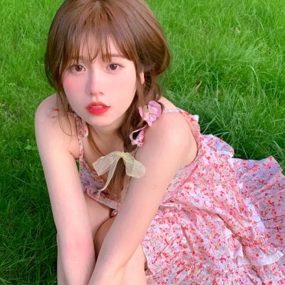 微信头像女干净唯美图片(共24张)