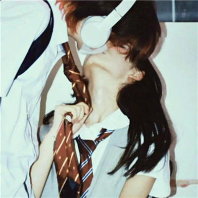 适合二十来岁的情侣头像(24张)