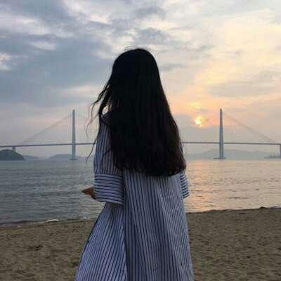 唯美森系清新图片侧脸背影头像(共22张)