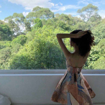 唯美森系清新图片侧脸背影头像(共22张)