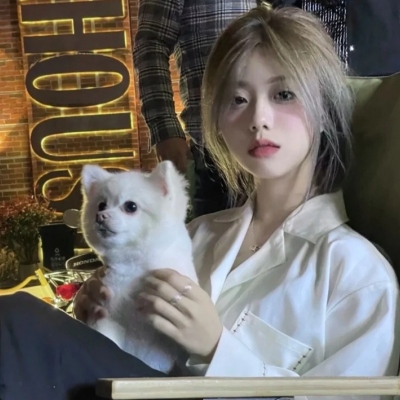 2023小女生超爆可爱头像(精选23张)