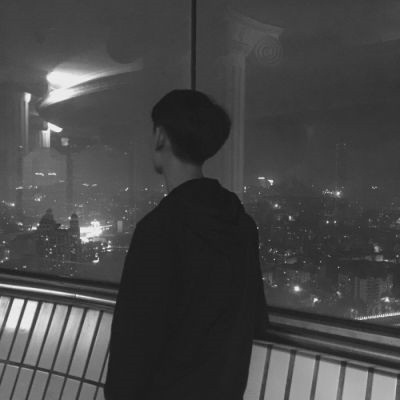 高清黑白情侣头像一男一女(共20张)