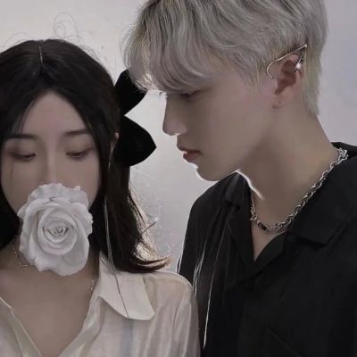 不张扬的情侣头像一对(精选12张)