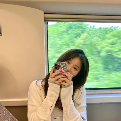 好看清新淡雅的女生文艺头像(精选20张)