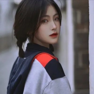 好看清新淡雅的女生文艺头像(精选20张)