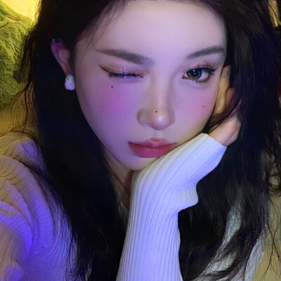 超好看高清女生头像(精选22张)