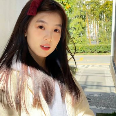 小清新女生长发qq头像图片(共20张)