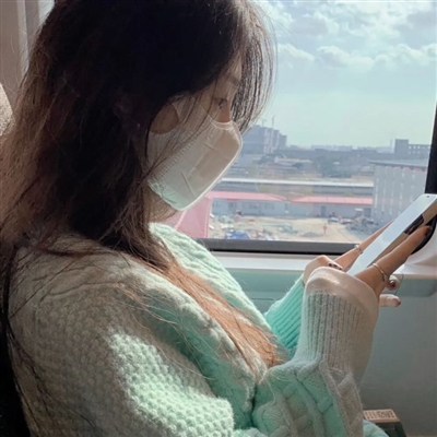 清新唯美的非主流女生头像图片(22张)