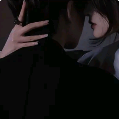 很酷很高冷的情侣头像(优选20张)