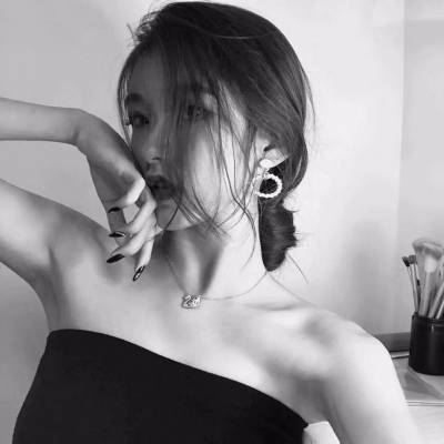 很酷很高冷的情侣头像(优选20张)