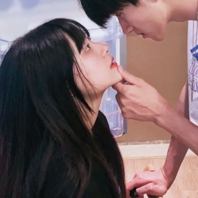 很温柔又很稳重的双人情侣专用头像图片(共20张)