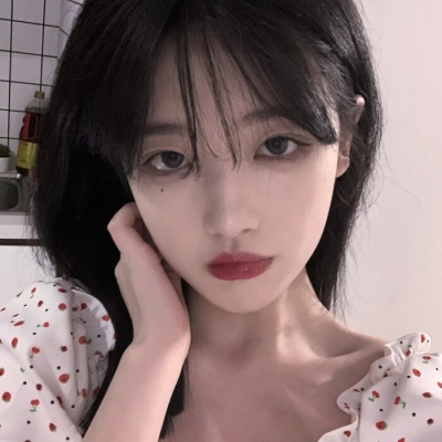 小姐姐好看精致头像(优选22张)