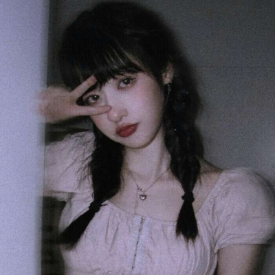 小姐姐好看精致头像(优选22张)